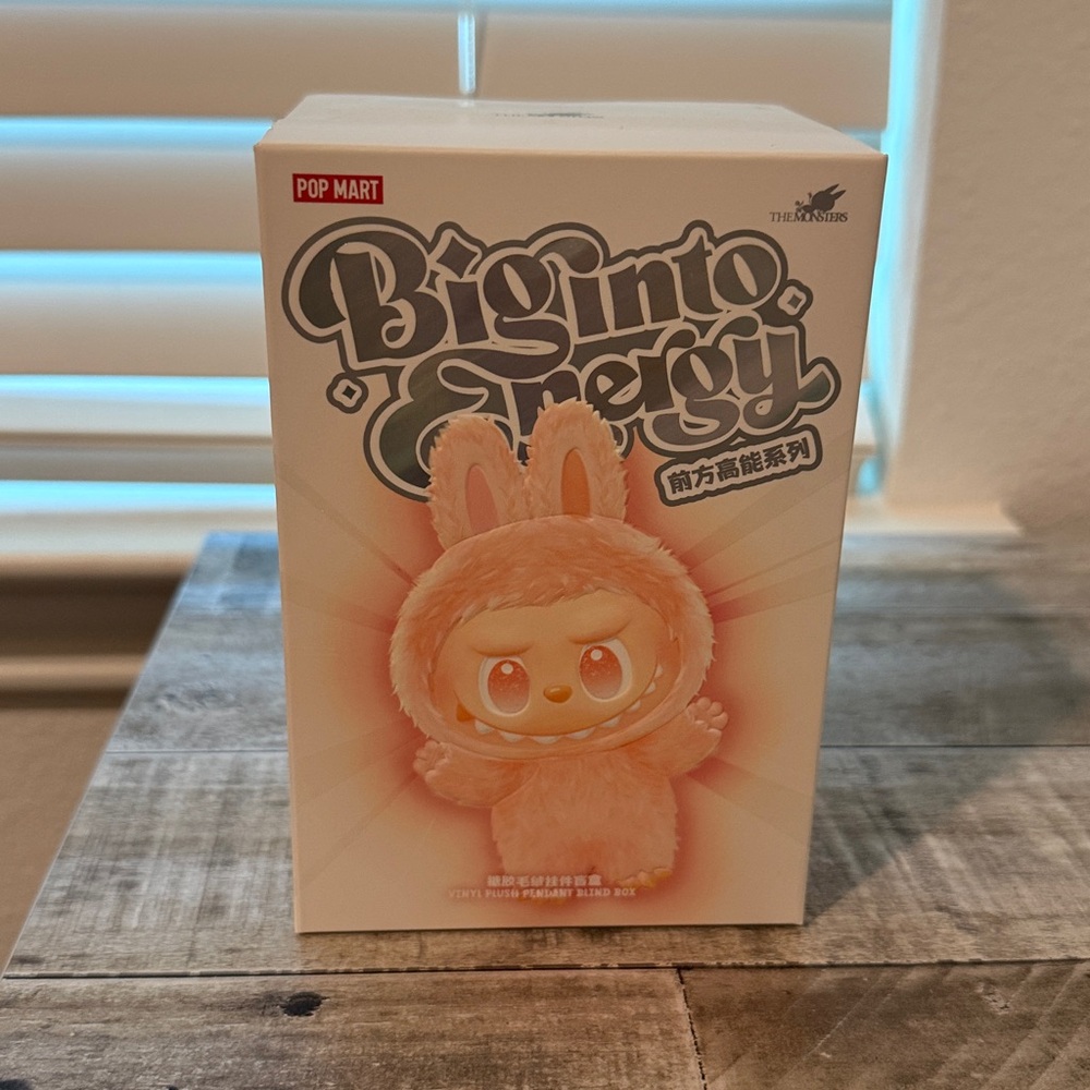 Pop Mart Big into Energy Vinyl V3 Plush Pendant - Luck -  Brand new, sealed box
